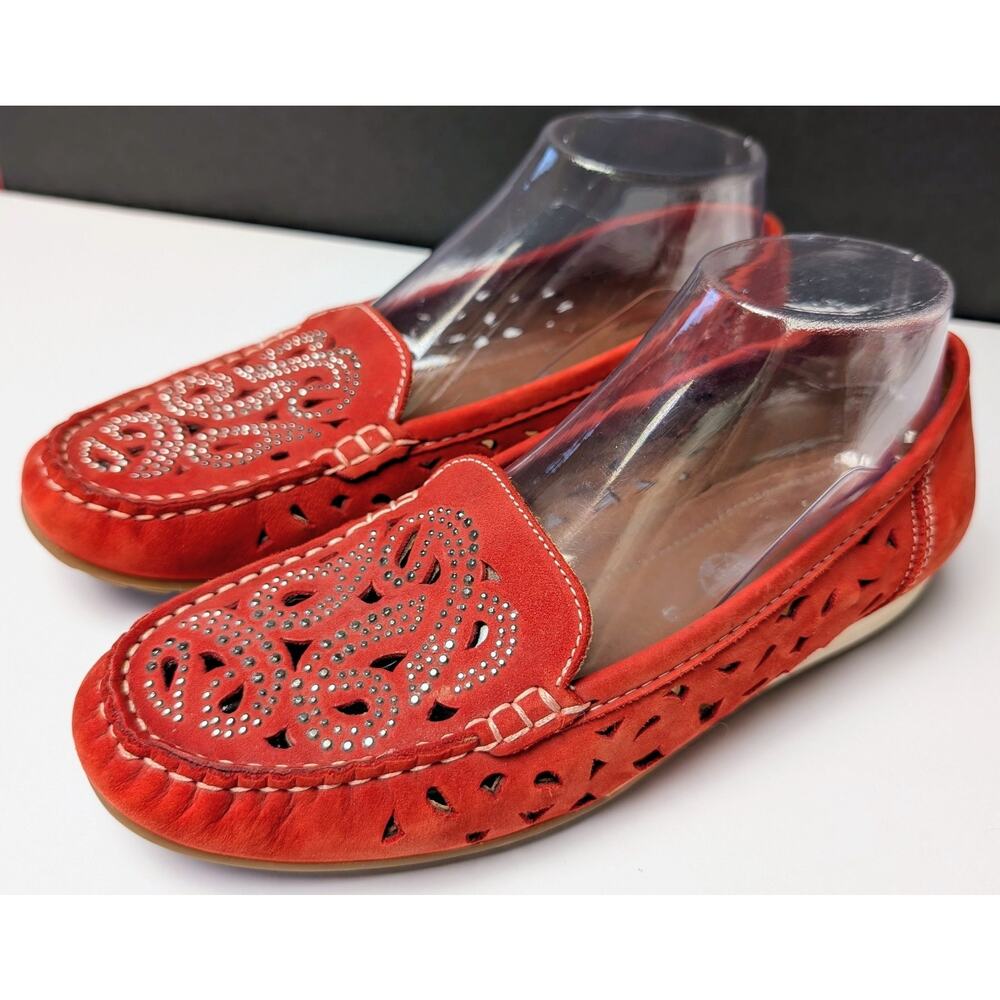 Ara Coral Red Suede Loafers WOMENS SIZE 8 Silver Studs Paisley Cut Outs Shoes